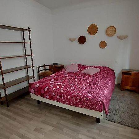 20 Rue Chatel فردان سور ميوز المظهر الخارجي الصورة